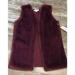 New Liz Claiborne Women's Small Burgundy Passion Faux Fur Acrylic Sweater Vest